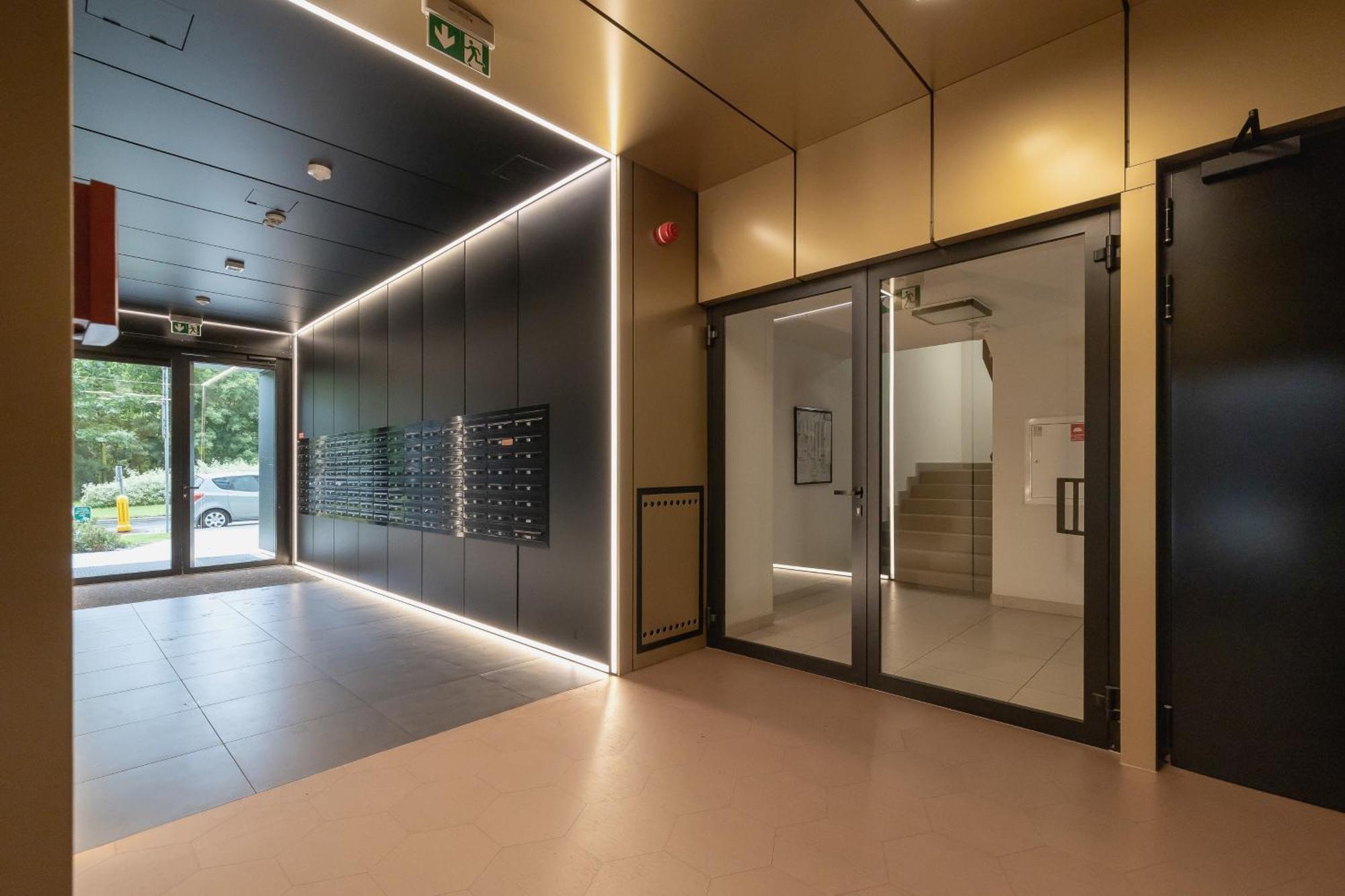 Przestronny Apartament Z Balkonem By Noclegi Renters Krakow Exterior photo