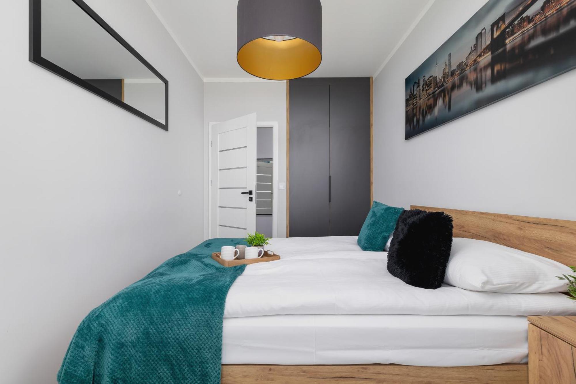 Przestronny Apartament Z Balkonem By Noclegi Renters Krakow Exterior photo