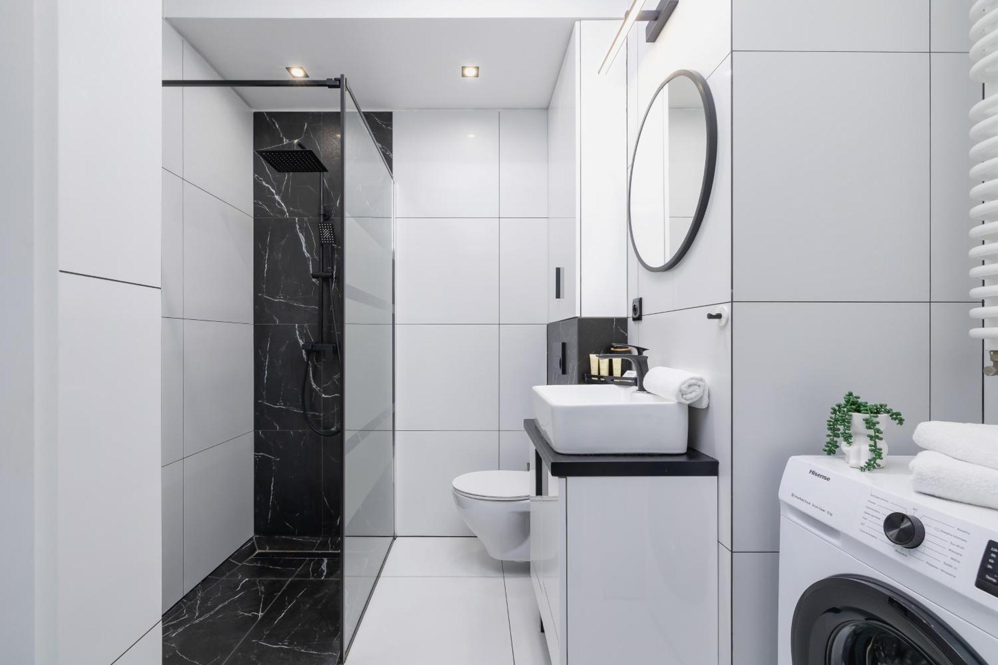 Przestronny Apartament Z Balkonem By Noclegi Renters Krakow Exterior photo