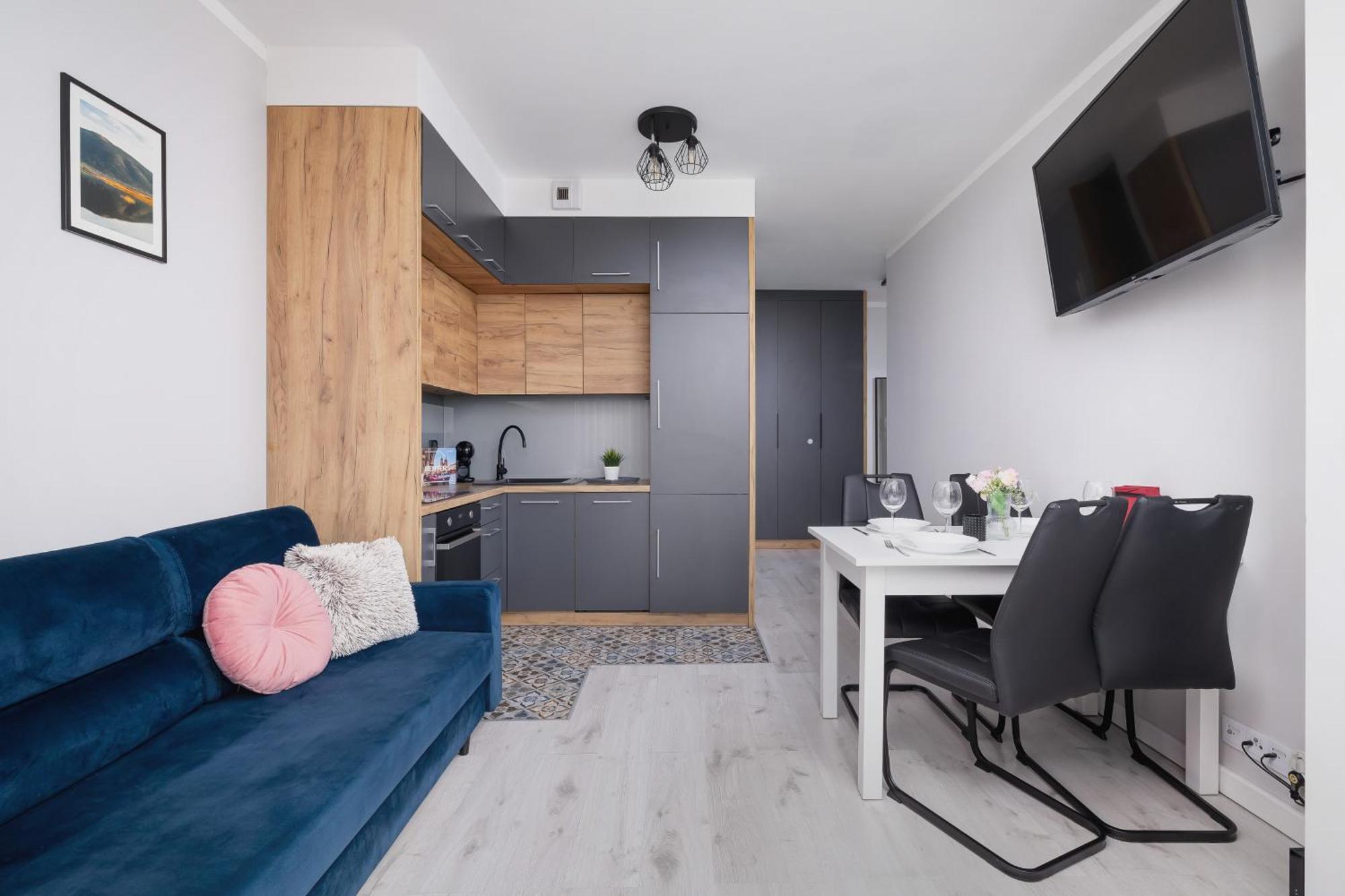 Przestronny Apartament Z Balkonem By Noclegi Renters Krakow Exterior photo